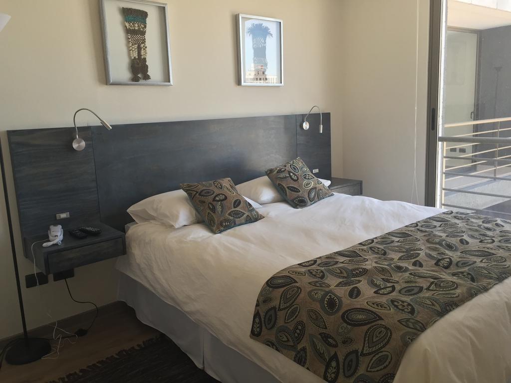 Plaza San Isidro Apartment Santiago Bilik gambar